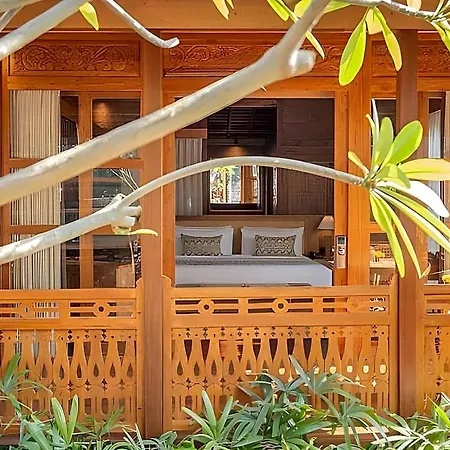 Unagi Wooden Villas By Emana
